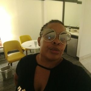 Meet your Posher, Shea lynn